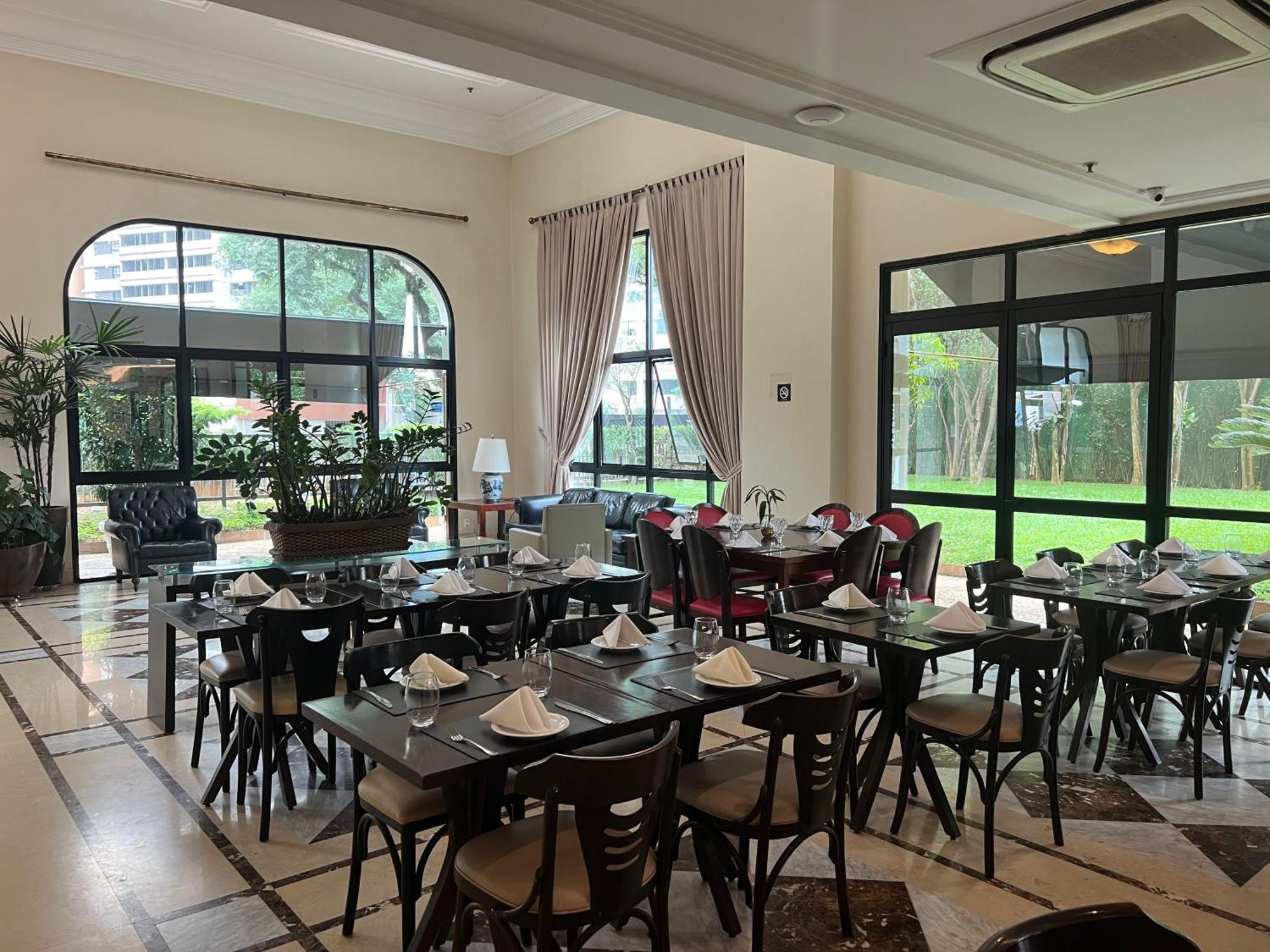 Inter Jardins Uh1712 Hotel